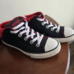 Converse Kids Black and Red High-Tops
